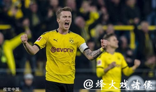 德甲-罗伊斯伤退 小阿扎尔处子球+助攻 多特3-0 德甲-罗伊斯伤退 小阿扎尔处子球+助攻 多特3-0